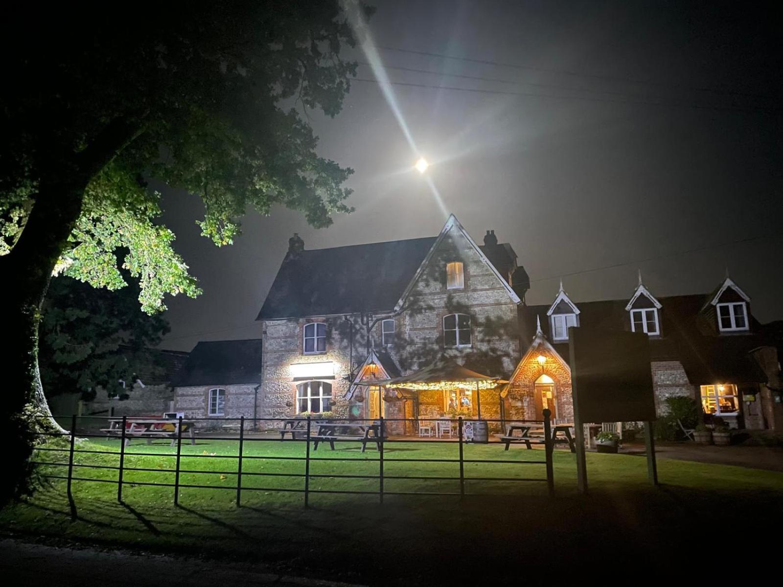 The Fox Inn أنستاي المظهر الخارجي الصورة